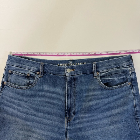American Eagle woman 20 curvy high rise baggy straight distressed jeans wide leg - Picture 9 of 11